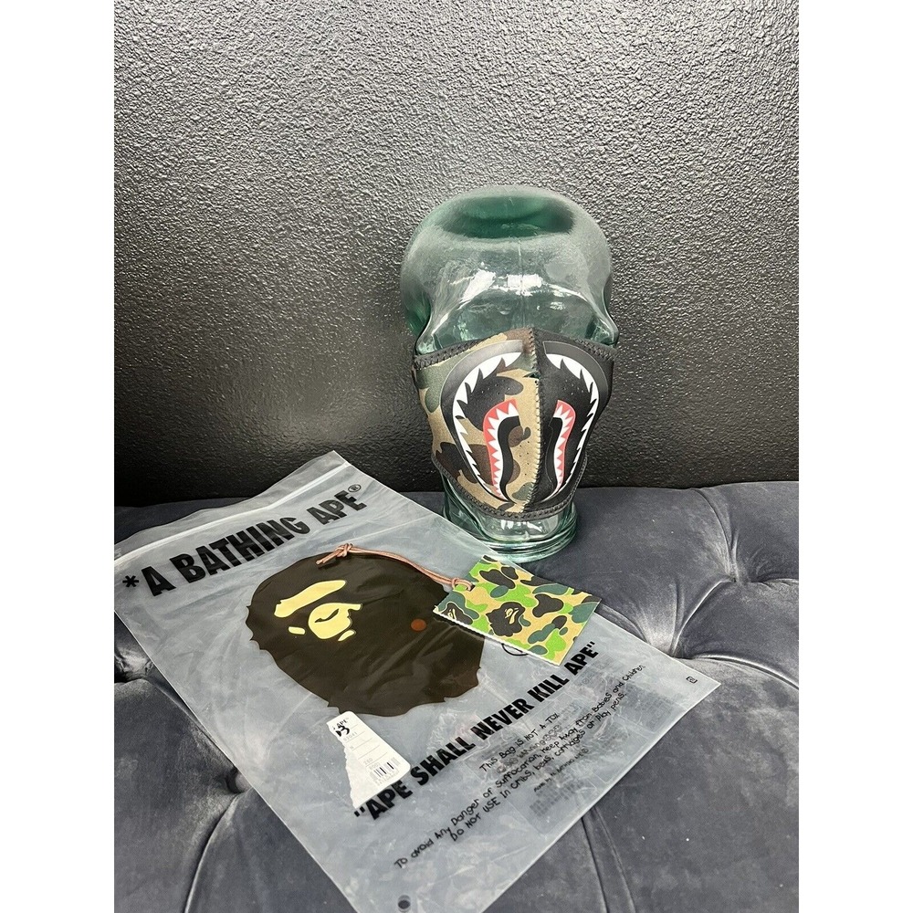 A Bathing Ape BAPE Black Camo Face Mask Half Camo Half Black New In Package